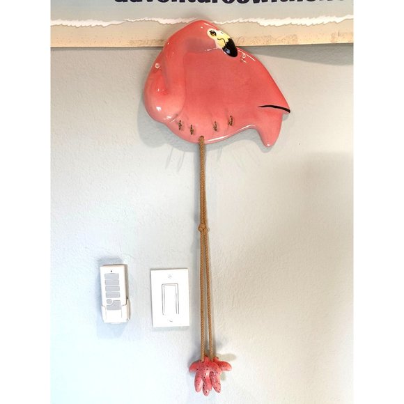 Pink Flamingo Key Holder Ceramic With Rope Dangle Feet Vintagecore/ - Picture 7 of 11